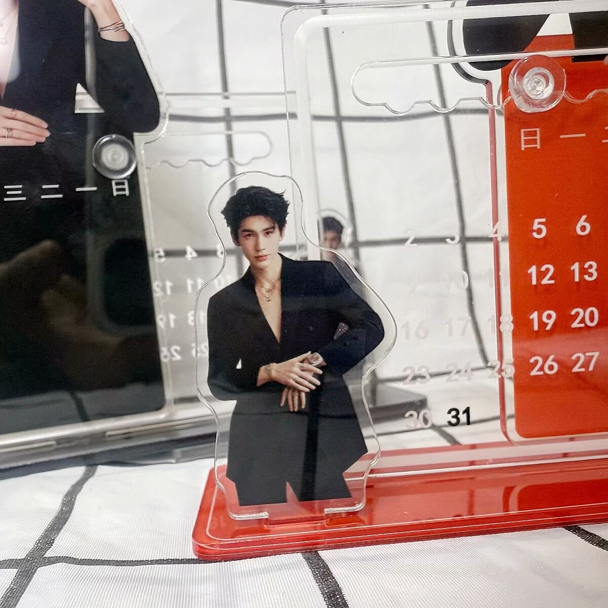 Zhang Linghe's 3D calendar orn - Tech Home Accessories บทวิจารณ์และราคา