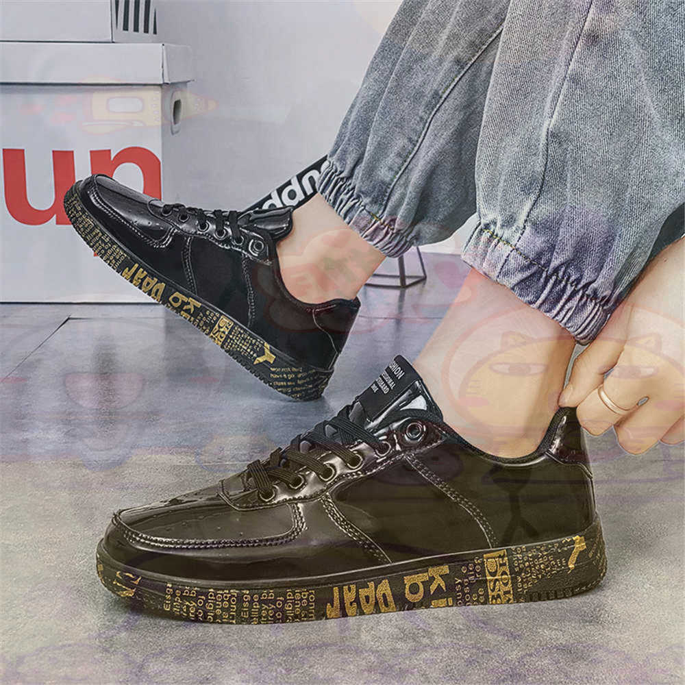 Round Foot Size 45 Sneakers Wh - Tech Accessories For Students บทวิจารณ์และราคา